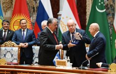 Prezident İlham Əliyev Düşənbədə MDB Dövlət Başçıları Şurasının geniş tərkibdə iclasında iştirak edib (FOTO/VİDEO) (YENİLƏNİB)