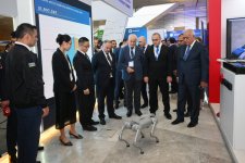 CIDC-2025 tədbirinin rəsmiləri kibertəhlükəsizlik sərgisi ilə tanış olublar (FOTO)