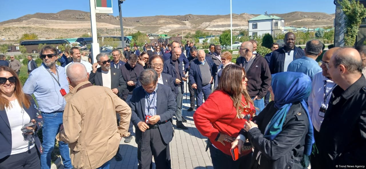 Beynəlxalq konfrans iştirakçıları Zəngilan məscidində ibadət ediblər (FOTO) (YENİLƏNİB)