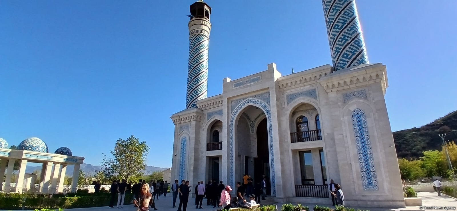 Beynəlxalq konfrans iştirakçıları Zəngilan məscidində ibadət ediblər (FOTO) (YENİLƏNİB)