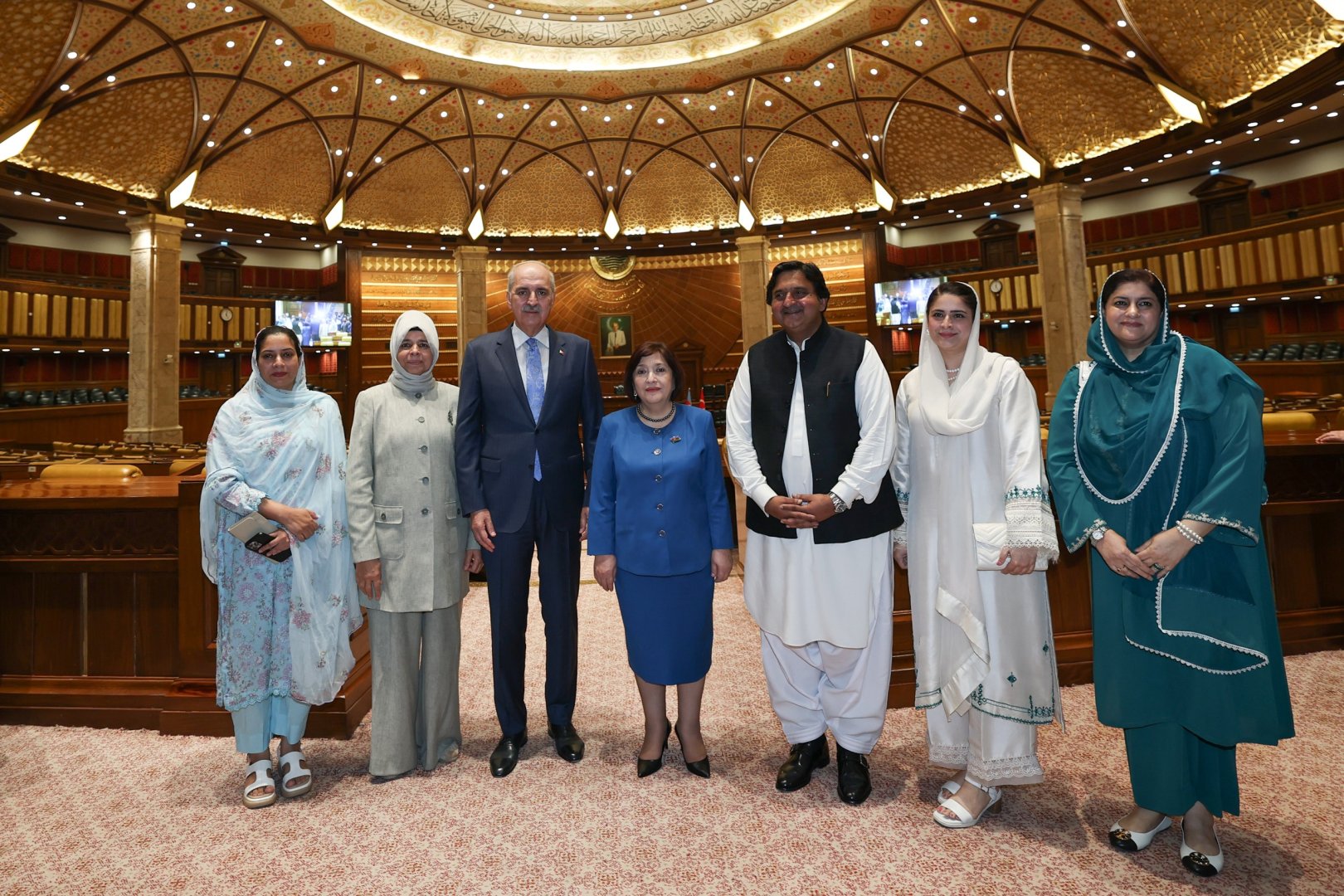 Azərbaycan və Türkiyə parlament sədrləri Lahora səfər ediblər (FOTO)