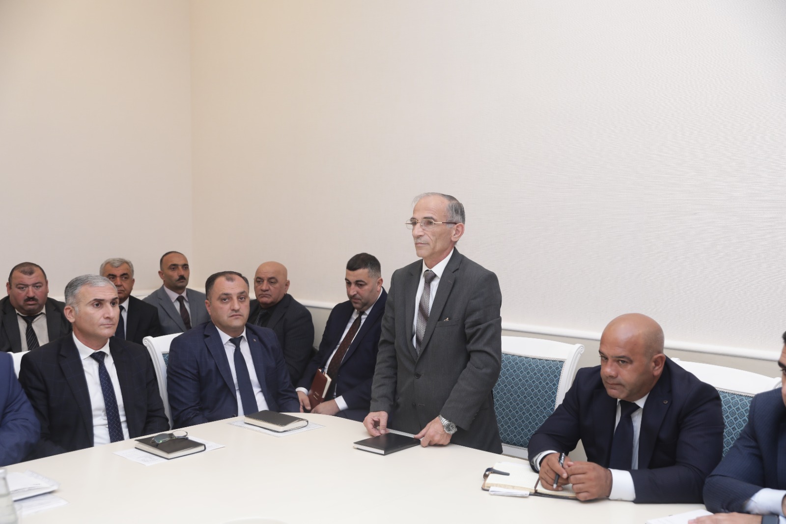 Xaçmaz Rayon İcra Hakimiyyətində iclas keçirilib (FOTO)