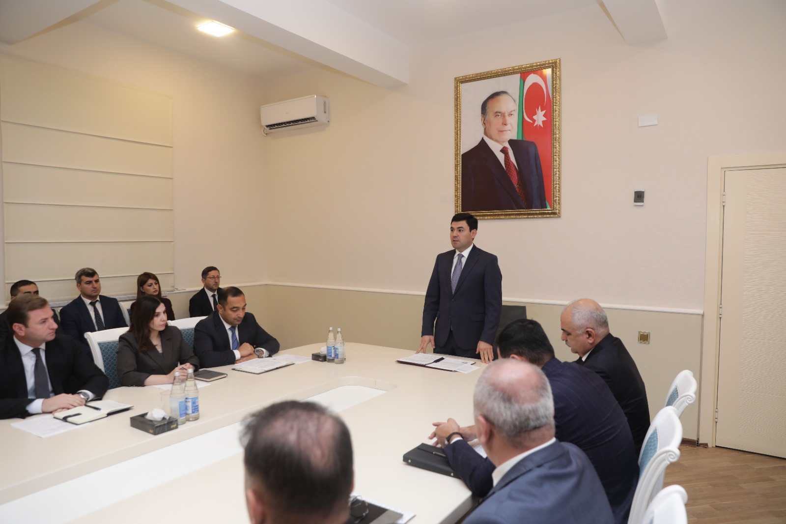 Xaçmaz Rayon İcra Hakimiyyətində iclas keçirilib (FOTO)