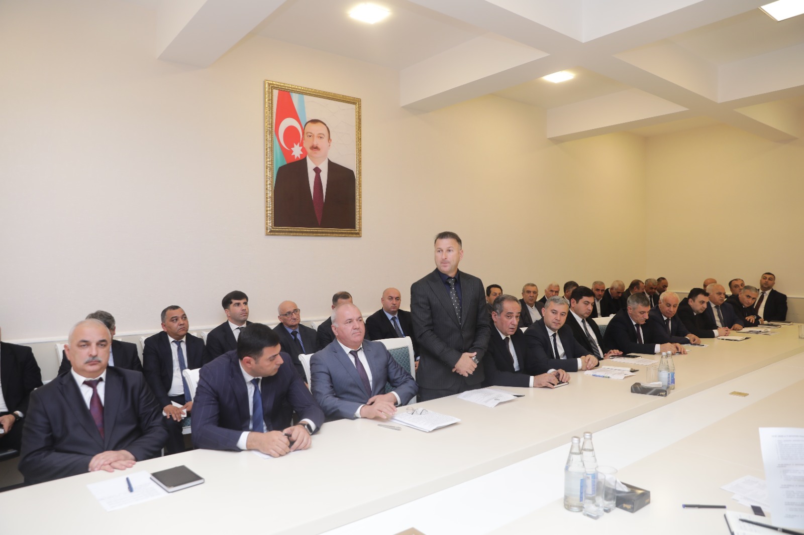 Xaçmaz Rayon İcra Hakimiyyətində iclas keçirilib (FOTO)