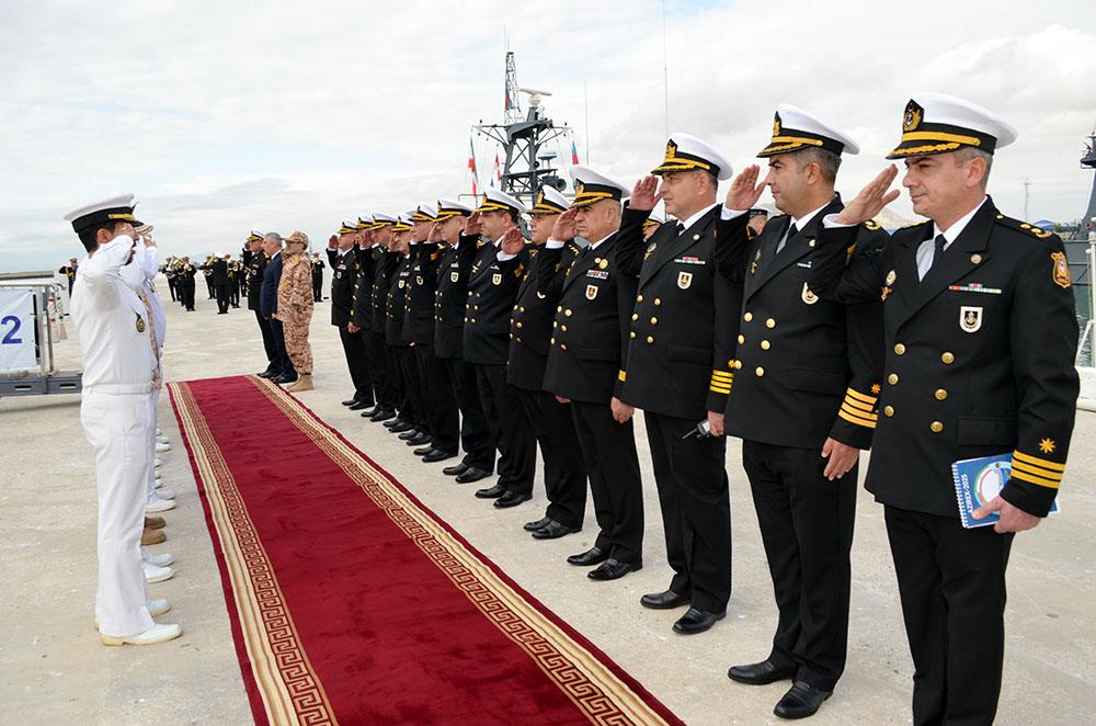 “AZIREX-2025” birgə axtarış-xilasetmə təlimi çərçivəsində İran gəmiləri Azərbaycana gəlib (FOTO)