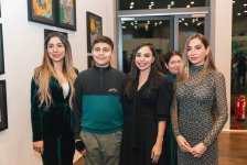 Leyla Əliyeva və Arzu Əliyeva Berlində MAMA “Ana təbiət” sərgisinin açılışında iştirak ediblər (FOTO)