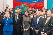 Leyla Əliyeva və Arzu Əliyeva Berlində MAMA “Ana təbiət” sərgisinin açılışında iştirak ediblər (FOTO)