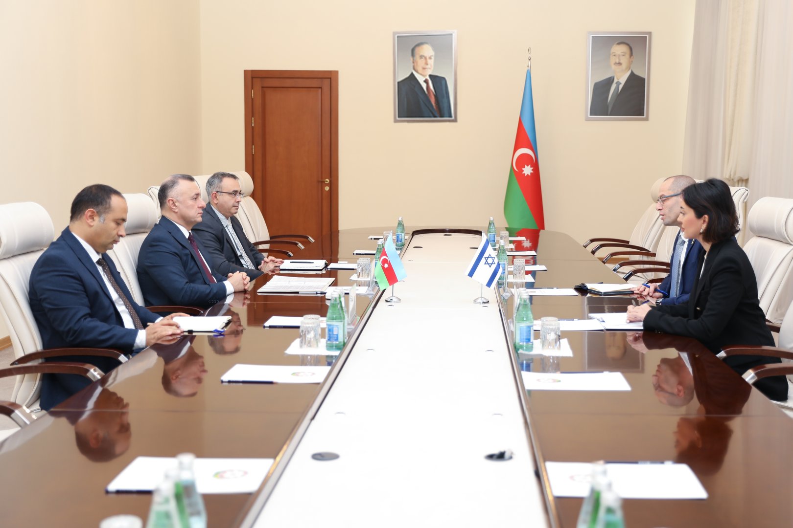 Azərbaycan və İsrail arasında səhiyyə əməkdaşlığı müzakirə olunub (FOTO)