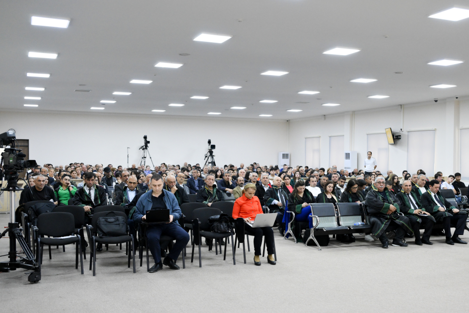 Ermənistan silahlı qüvvələri tərəfindən Azərbaycan ərazilərinin işğalı nəticəsində iqtisadiyyata və ətraf mühitə vurulmuş ziyanla bağlı sənədlər məhkəmədə tədqiq edilib (FOTO)