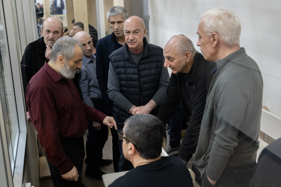Ermənistan silahlı qüvvələri tərəfindən Azərbaycan ərazilərinin işğalı nəticəsində iqtisadiyyata və ətraf mühitə vurulmuş ziyanla bağlı sənədlər məhkəmədə tədqiq edilib (FOTO)