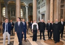 Azərbaycanın Birinci vitse-prezidenti Vatikanda Müqəddəs Pavel Bazilikasında həyata keçirilən bərpa işləri ilə tanış olub (FOTO/VİDEO)