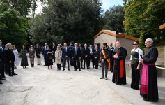 Azərbaycanın Birinci vitse-prezidenti Mehriban Əliyeva Vatikanda Müqəddəs Komodilya katakombalarının bərpası layihəsinin açılış mərasimində iştirak edib (FOTO)