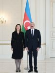 Prezident İlham Əliyev Avropa İttifaqının ölkəmizdəki nümayəndəliyinin yeni təyin olunmuş rəhbərinin etimadnaməsini qəbul edib (FOTO/VİDEO)