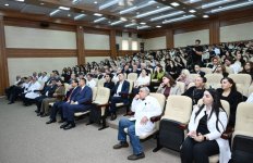 Azərbaycan və Çin həkimləri tarixi əməliyyat keçiriblər (FOTO)