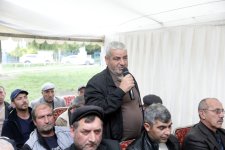 Elnur Rzayev Susayqışlaq kəndində sakinlərlə görüşüb (FOTO)