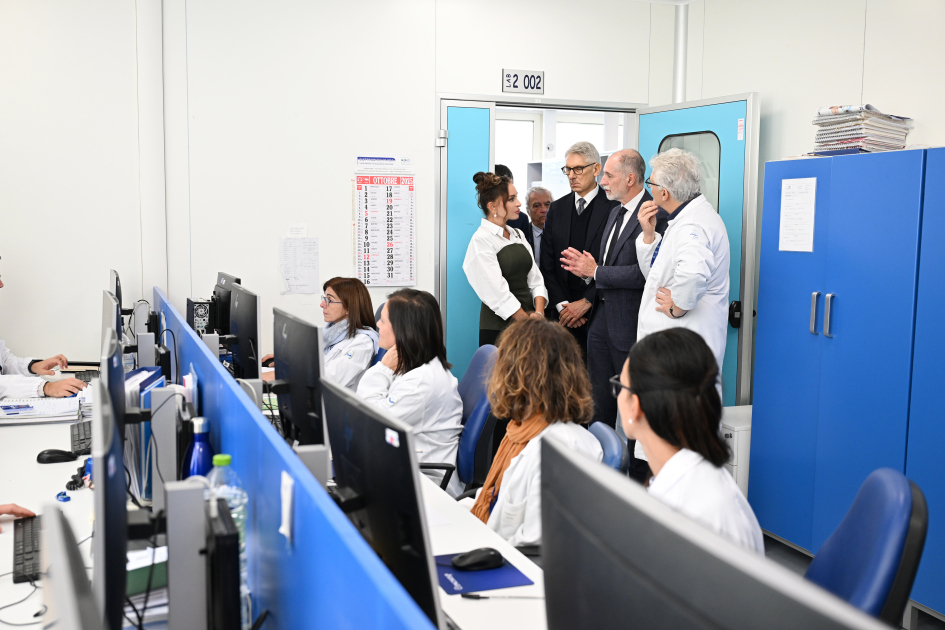 Birinci vitse-prezident Mehriban Əliyeva Avropanın ən böyük pediatrik “Bambino Gesu” xəstəxanasında olub (FOTO)