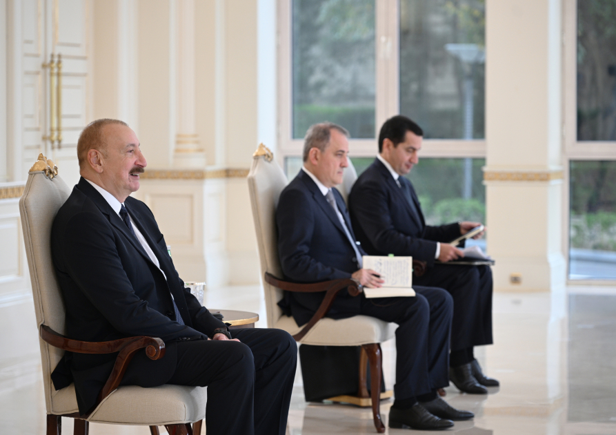 Prezident İlham Əliyev Niderlandın Azərbaycanda yeni təyin olunmuş səfirinin etimadnaməsini qəbul edib (FOTO)