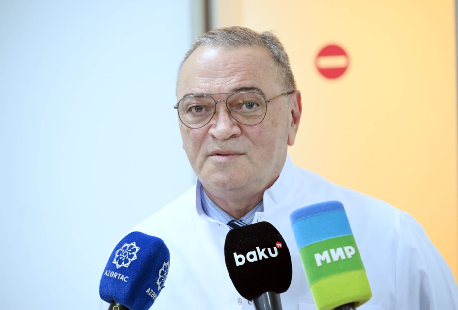 Azərbaycan və Çin həkimləri tarixi əməliyyat keçiriblər (FOTO)