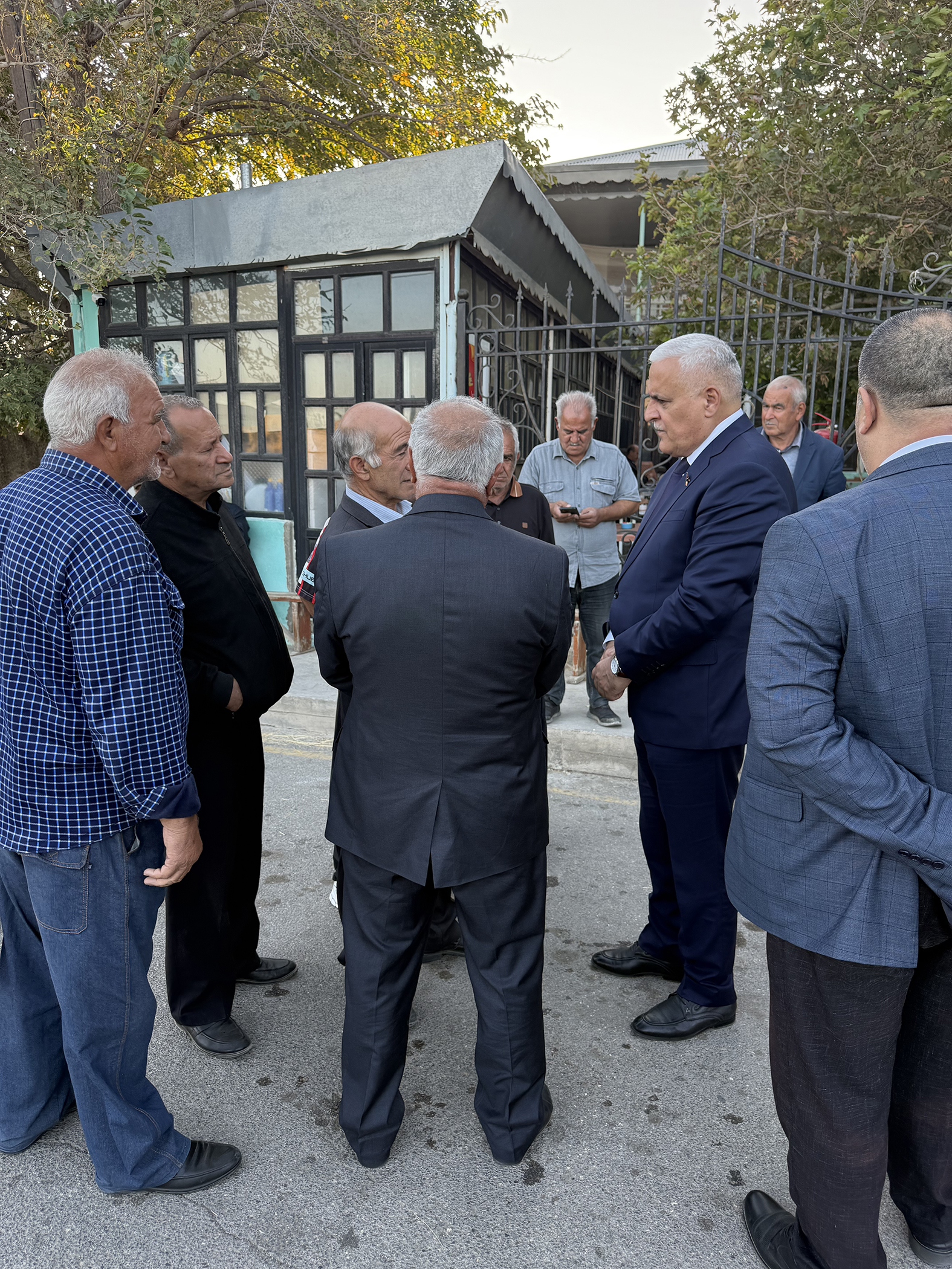 Milli Məclisin deputatı Vüqar Rəhimzadə Ordubadda seçiciləri ilə növbəti görüşünü keçirib (FOTO)