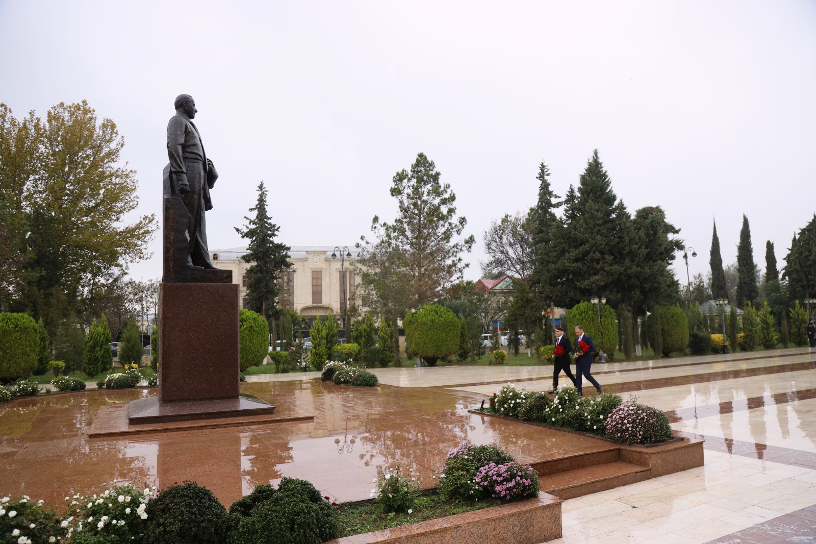 Nazir Rəşad Nəbiyev Zərdabda vətəndaşları qəbul edib (FOTO)