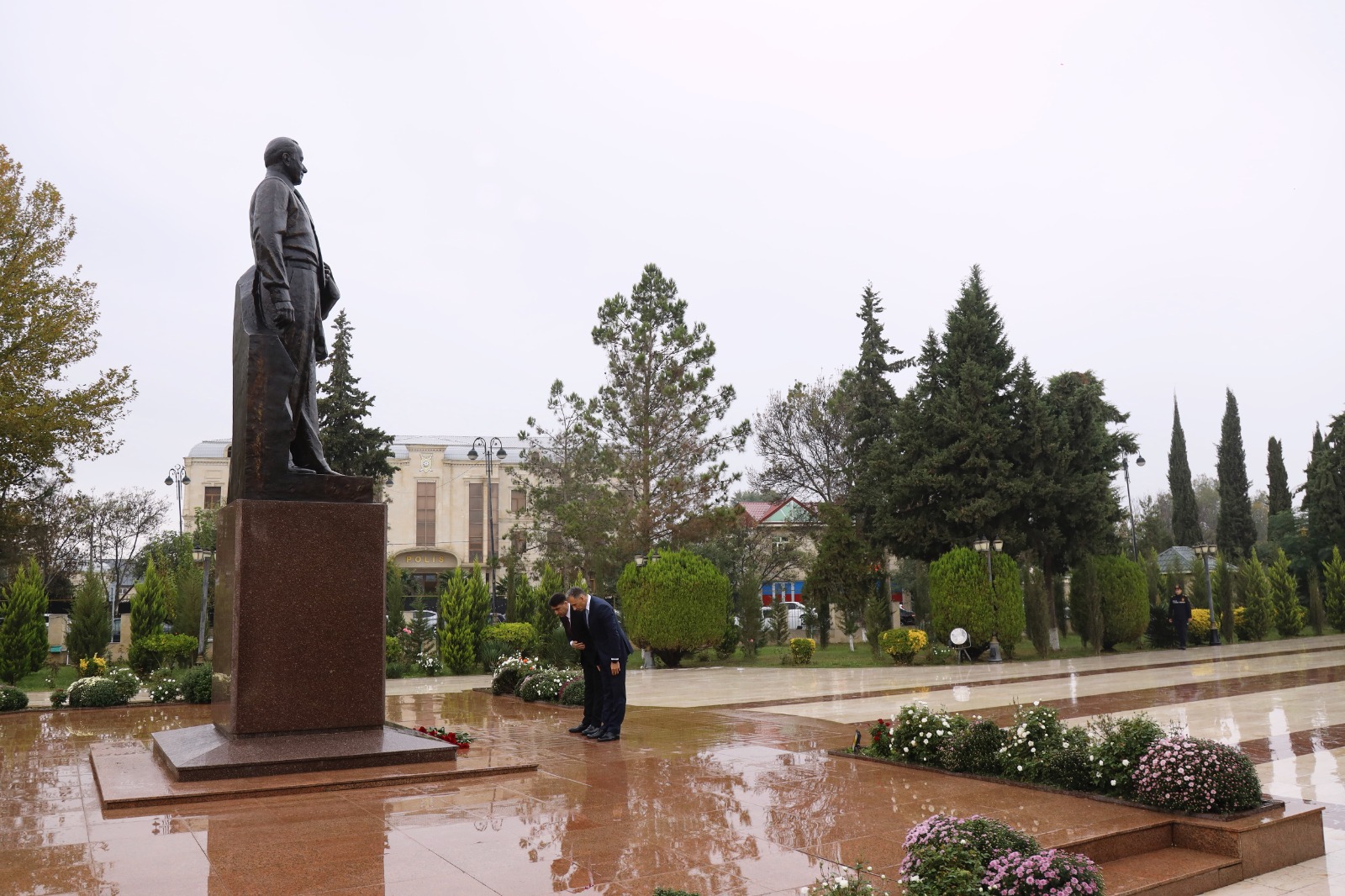 Nazir Rəşad Nəbiyev Zərdabda vətəndaşları qəbul edib (FOTO)