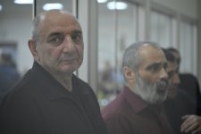 Məhkəmədə Ermənistan vətəndaşlarının Azərbaycanın suverenliyi əleyhinə çağırışları və digər cinayət xarakterli məlumatlar tədqiq olunub (FOTO)