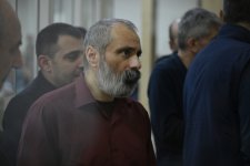 Məhkəmədə Ermənistan vətəndaşlarının Azərbaycanın suverenliyi əleyhinə çağırışları və digər cinayət xarakterli məlumatlar tədqiq olunub (FOTO)
