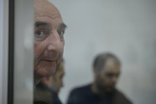 Məhkəmədə Ermənistan vətəndaşlarının Azərbaycanın suverenliyi əleyhinə çağırışları və digər cinayət xarakterli məlumatlar tədqiq olunub (FOTO)
