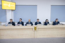 Məhkəmədə Ermənistan vətəndaşlarının Azərbaycanın suverenliyi əleyhinə çağırışları və digər cinayət xarakterli məlumatlar tədqiq olunub (FOTO)