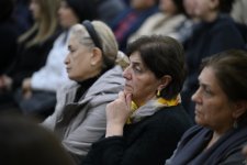 Məhkəmədə Ermənistan vətəndaşlarının Azərbaycanın suverenliyi əleyhinə çağırışları və digər cinayət xarakterli məlumatlar tədqiq olunub (FOTO)