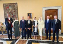 Birinci vitse-prezident Mehriban Əliyeva Roma Papası XIV Leo ilə görüşüb (FOTO/VİDEO)