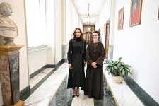 Birinci vitse-prezident Mehriban Əliyevanın Vatikan şəhər-dövlətinin qubernatorluğunun prezidenti ilə görüşü olub (FOTO/VİDEO)
