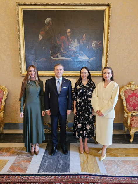 Birinci vitse-prezident Mehriban Əliyeva Roma Papası XIV Leo ilə görüşüb (FOTO/VİDEO)