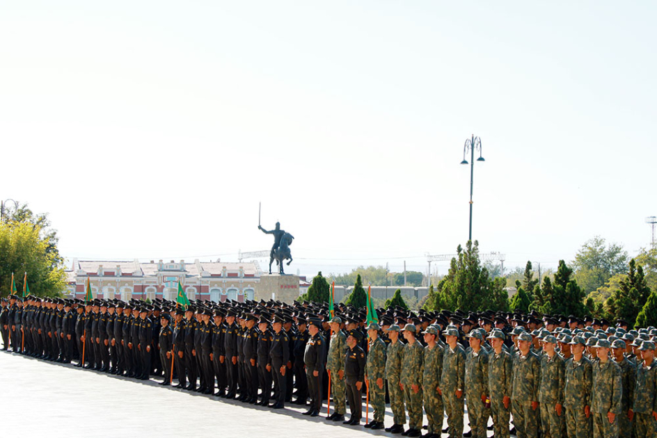 Azərbaycan Ordusunda Müstəqilliyin Bərpası Günü qeyd olunub (FOTO)
