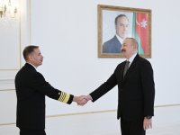 Prezident İlham Əliyev ABŞ Mərkəzi Komandanlığının komandanını qəbul edib (FOTO)