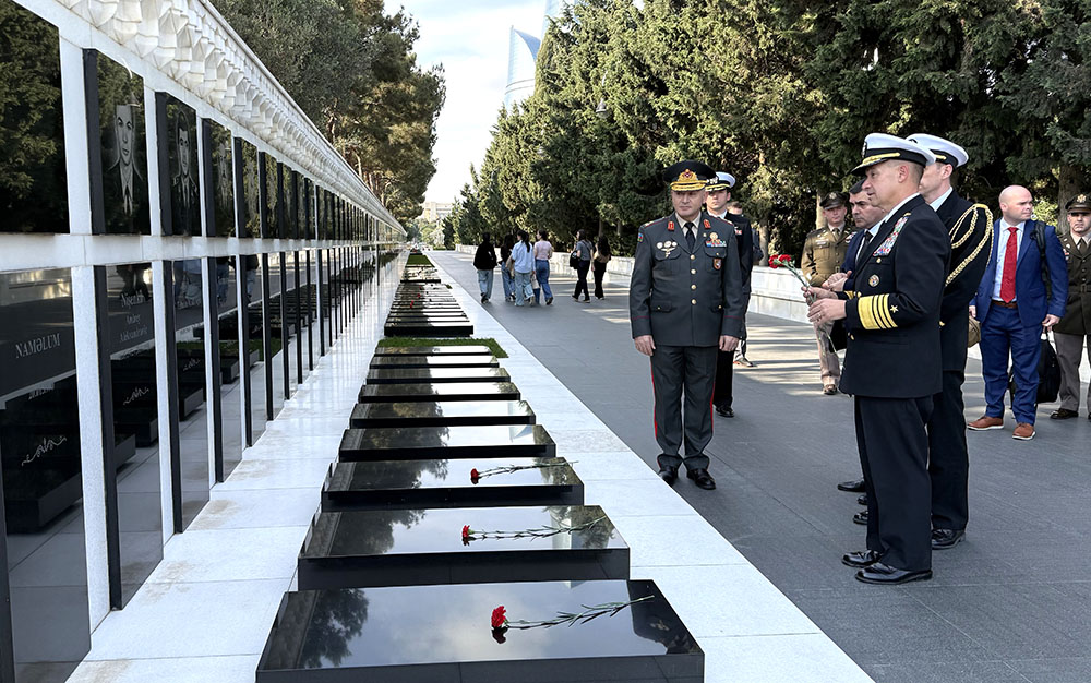 Azərbaycanla ABŞ arasında hərbi əməkdaşlığın yeni perspektivləri müzakirə olunub (FOTO/VİDEO)