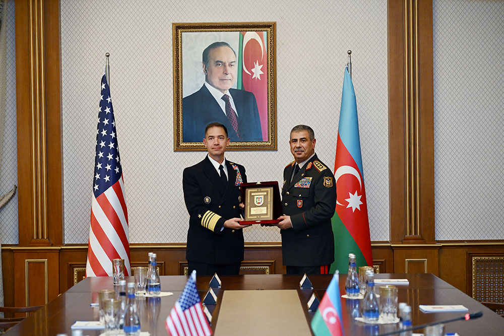 Azərbaycanla ABŞ arasında hərbi əməkdaşlığın yeni perspektivləri müzakirə olunub (FOTO/VİDEO)