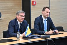 Sahibə Qafarova Cenevrədə Namibiya və Bosniya və Herseqovinanın parlament sədrləri ilə görüşüb (FOTO)