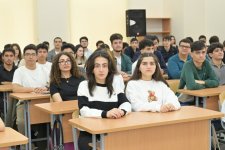 Türkiyə-Azərbaycan Universitetinin Himayəçilər Şurasının növbəti iclası keçirilib (FOTO)
