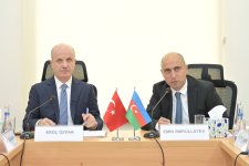 Türkiyə-Azərbaycan Universitetinin Himayəçilər Şurasının növbəti iclası keçirilib (FOTO)