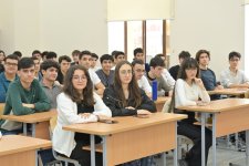 Türkiyə-Azərbaycan Universitetinin Himayəçilər Şurasının növbəti iclası keçirilib (FOTO)