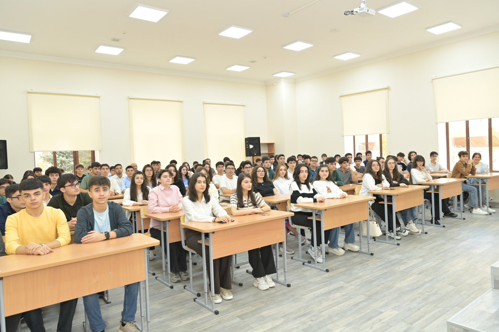 Türkiyə-Azərbaycan Universitetinin Himayəçilər Şurasının növbəti iclası keçirilib (FOTO)
