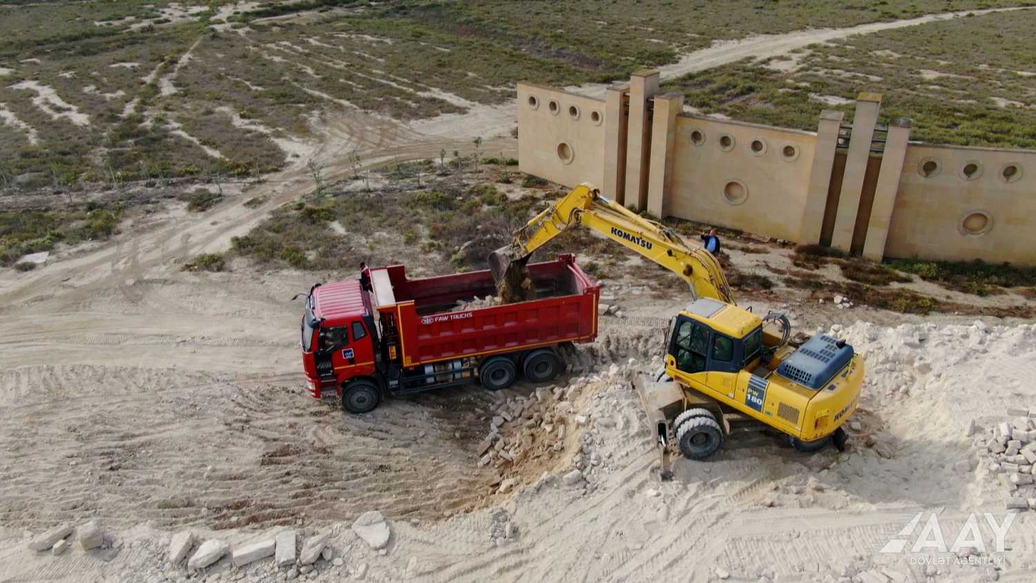 Zığ dairəsi–Hava Limanı yoluna birləşdirən yanaşma yolları tikilir