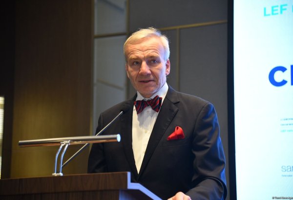 Azərbaycan Asiya və Avropanı birləşdirən vacib körpüyə çevrilir - Estoniya səfiri