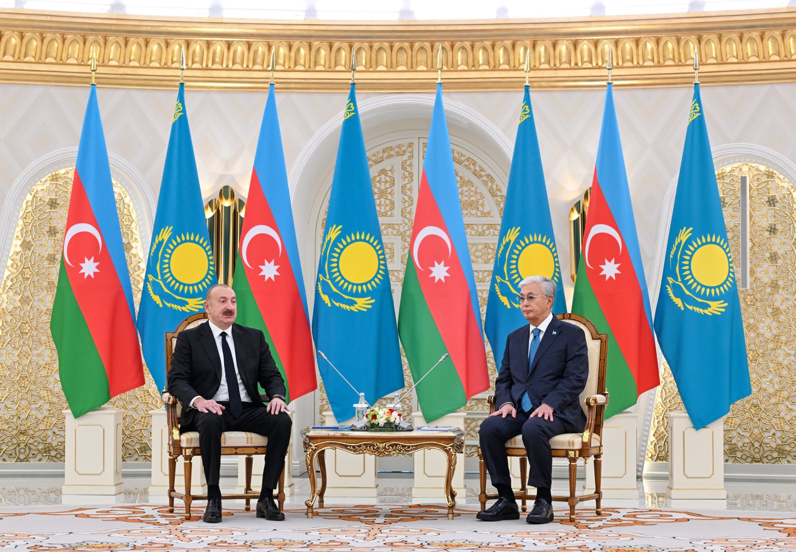Astanada Prezident İlham Əliyevin Qazaxıstan Prezidenti Kasım-Jomart Tokayev ilə təkbətək görüşü olub (FOTO)