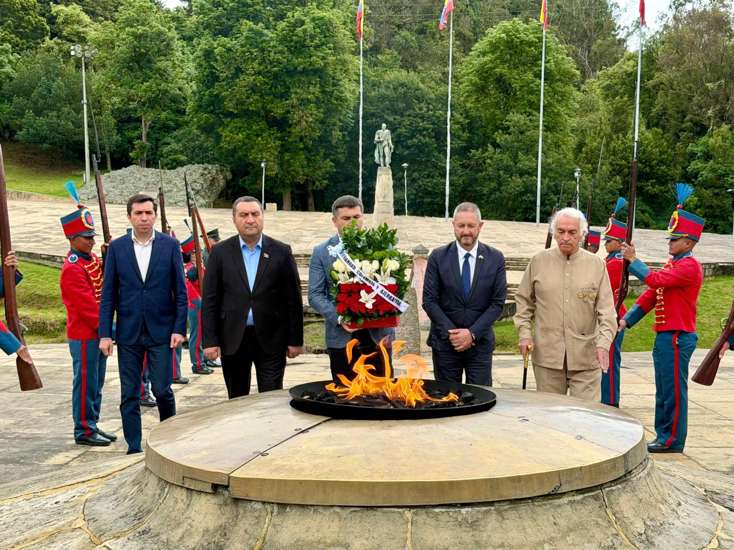 Azərbaycan və Kolumbiya parlamentləri arasında əməkdaşlıq genişlənir (FOTO)