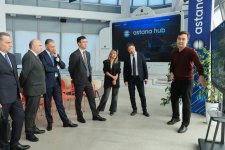 Azərbaycan və Qazaxıstan arasında rəqəmsallaşma və innovasiya sahəsində əməkdaşlıq məsələləri müzakirə olunub (FOTO)
