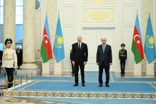 Prezident İlham Əliyevin Astanada rəsmi qarşılanma mərasimi olub (YENİLƏNİB) (FOTO)