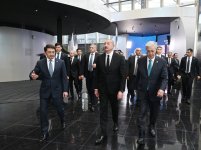 Prezident İlham Əliyev və Prezident Kasım-Jomart Tokayev Astanada “Alem.ai” Beynəlxalq Süni İntellekt Mərkəzində olublar (FOTO)