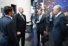 Prezident İlham Əliyev və Prezident Kasım-Jomart Tokayev Astanada “Alem.ai” Beynəlxalq Süni İntellekt Mərkəzində olublar (FOTO)